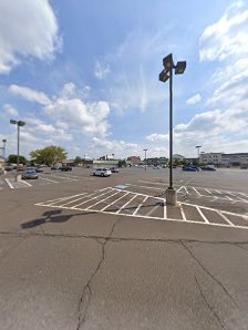 Lakeway Shopping Center photo 5