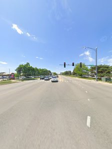 Bloomingdale Court photo 6