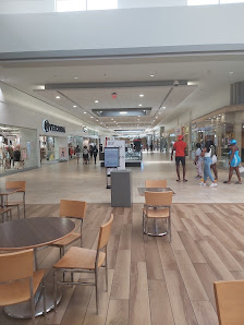 The Mall At Capitol Plaza photo 4