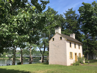 Washington Crossing photo 5