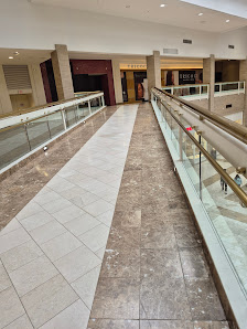 Hawthorn Mall photo 2