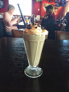 South Elgin Crossing photo 3