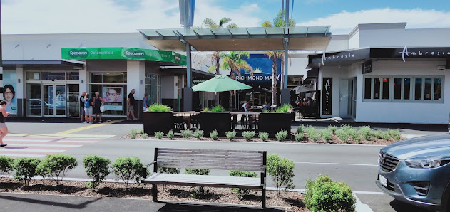 Richmond Mall photo 4