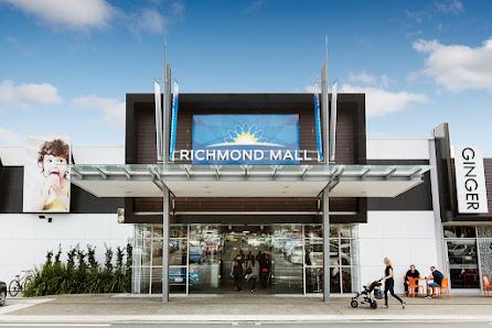 Richmond Mall photo 5