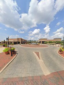 The Shoppes at Centre Pointe photo 6