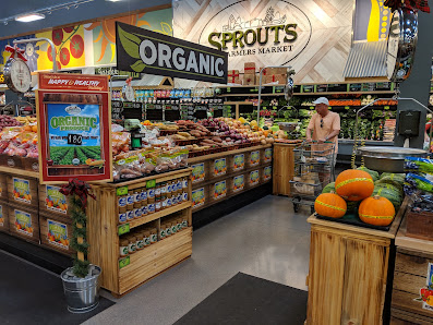 Lincoln Village Shops photo 5