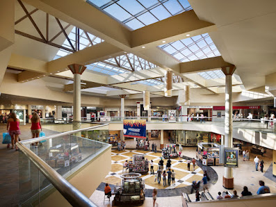 Rockaway Townsquare photo 6