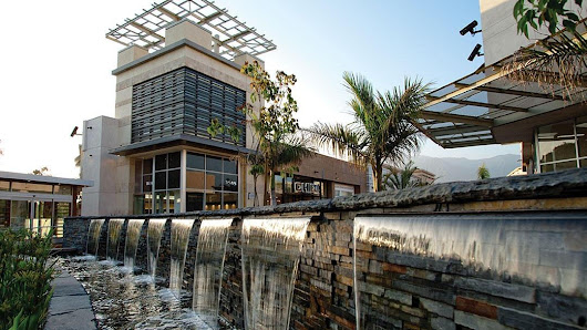 The Shops at Santa Anita photo 7