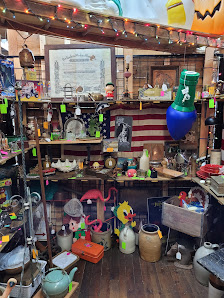 The Old Mill vintage marketplace and Flea photo 5