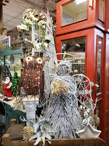 The Old Mill vintage marketplace and Flea photo 6