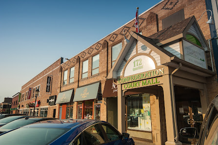 Confederation Court Mall photo 5