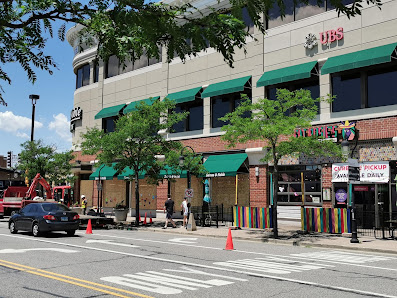 River Square photo 1