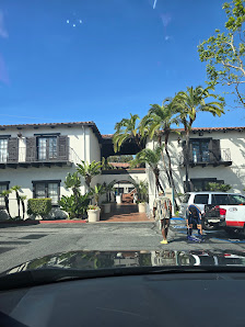 Manhattan Village photo 2