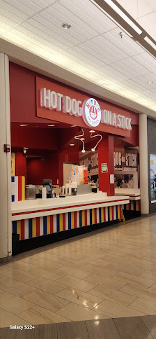 Prince Kuhio Plaza photo 2