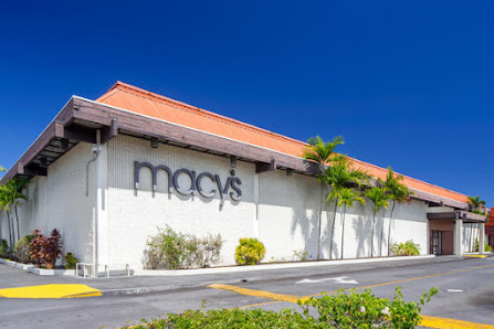 Prince Kuhio Plaza photo 7