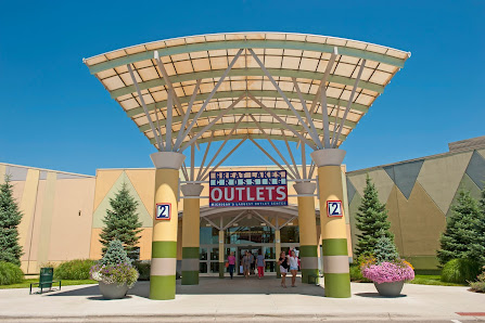 Great Lakes Crossing Outlets photo 5