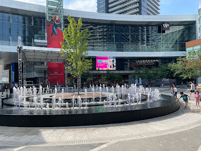 Brentwood Plaza photo 1