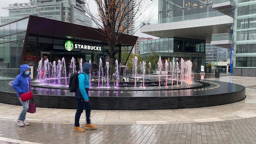 Brentwood Plaza photo 3