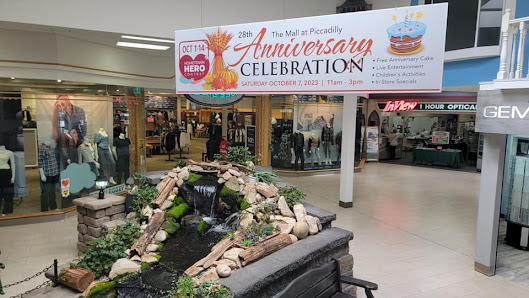 Piccadilly Mall photo 1