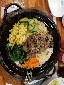 Stratford Square photo 3