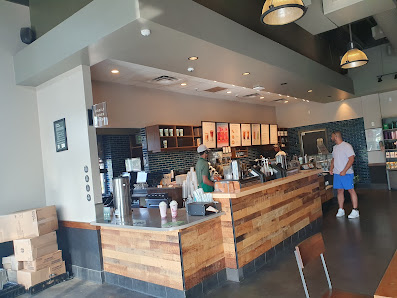 Stratford Square photo 4