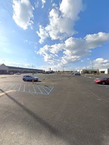 Stratford Square photo 5