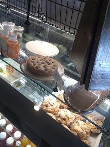 Greenway Lakes Commons photo 5