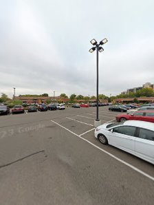 Greenway Lakes Commons photo 7