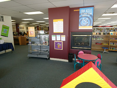 Capilano Mall photo 2