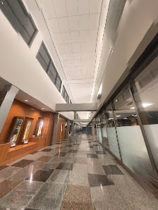 Landmark Square photo 6