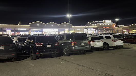 The Promenade Shops at Centerra photo 3