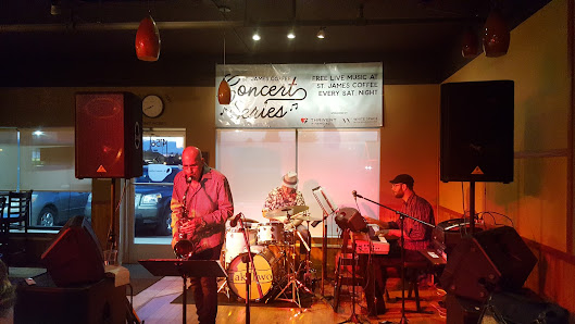 Cedarwood Plaza photo 2