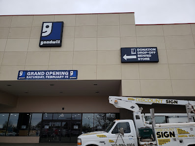 Washington Plaza photo 1