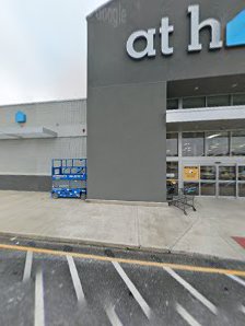 Laurel Square photo 5