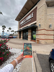 Palms Crossing photo 1