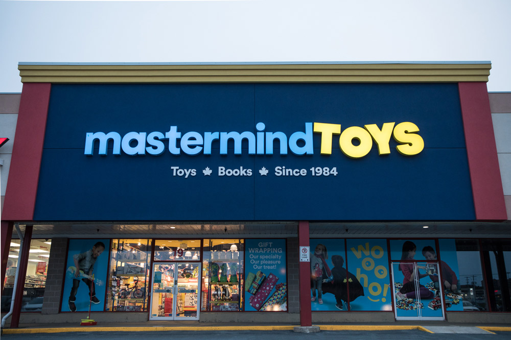 Chain Lake Drive Plaza