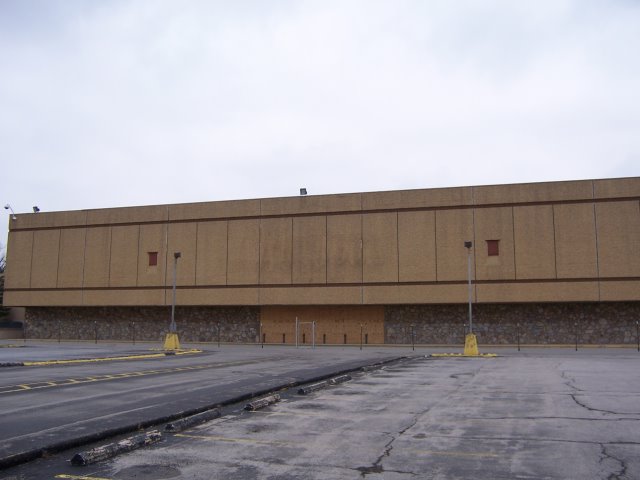 Chinoe Center Shopping Mall