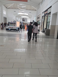 Avenue Shoppes at Florida Mall photo 3