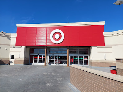 Addison Mall photo 1