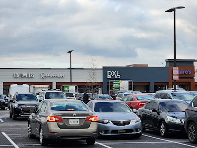 Roosevelt Mall photo 1