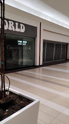 Pierre Bossier Mall photo 3