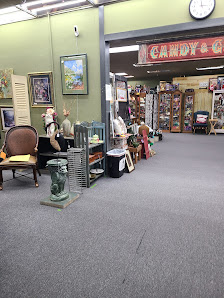 Central Avenue Market Place photo 1