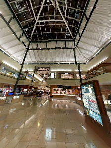 The Shoppes at Buckland Hills photo 6