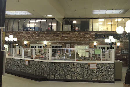 South Hills Mall and Plaza photo 4