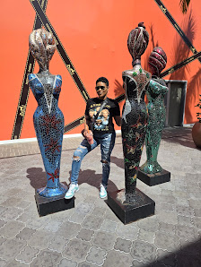 Westfield UTC photo 2