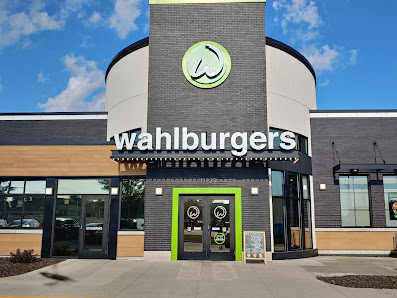 Olathe Pointe photo 1