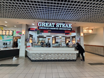 North Riverside Park Mall photo 4