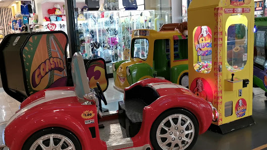 Clackamas Town Center photo 3