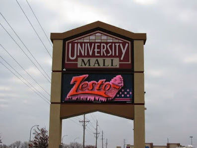 University Marketplace photo 4