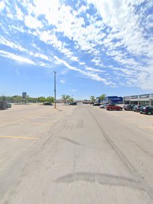 Tuxedo Park Shopping Centre photo 6